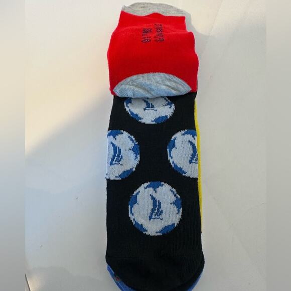 Ted Lasso socks 5 pack shoe size 4-10 NWT 97% Polyester/Poliéster
3% Spandex - Picture 3 of 7